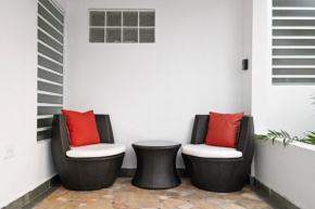 Prime Location at Condado Beach 1br 1ba - Apt 8
